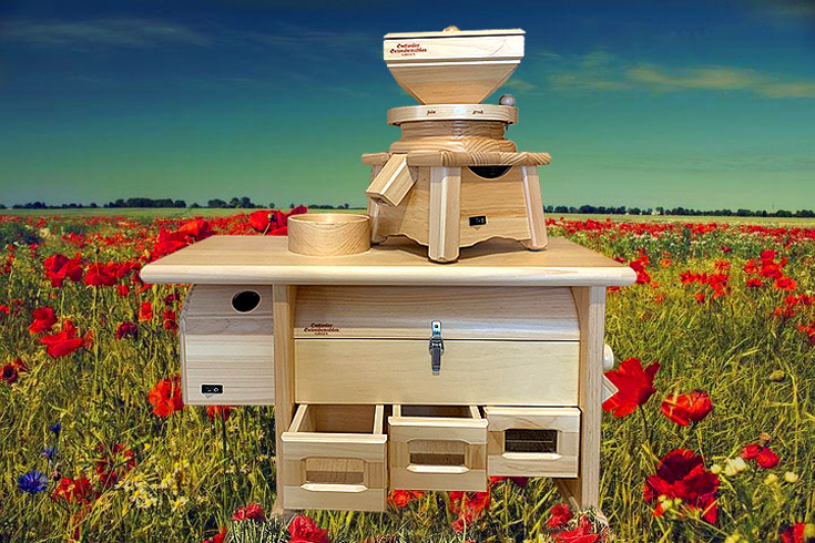 Flour sieve box for grain mills A-100 and A-130